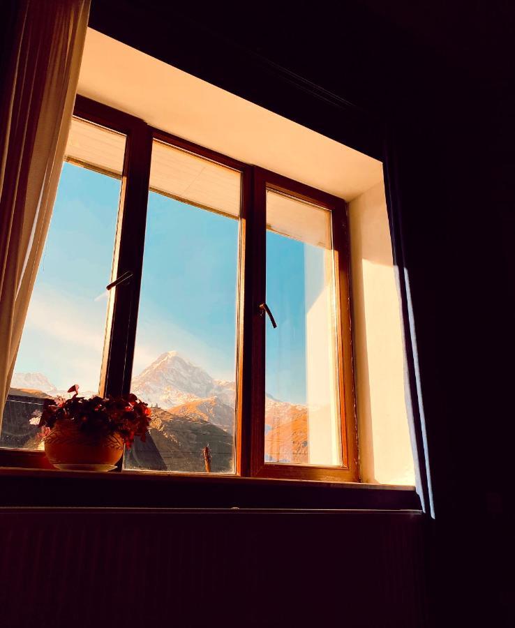 Villa Kazbegi Exteriör bild