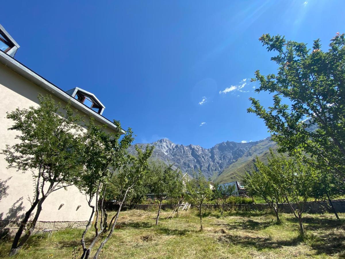Villa Kazbegi Exteriör bild